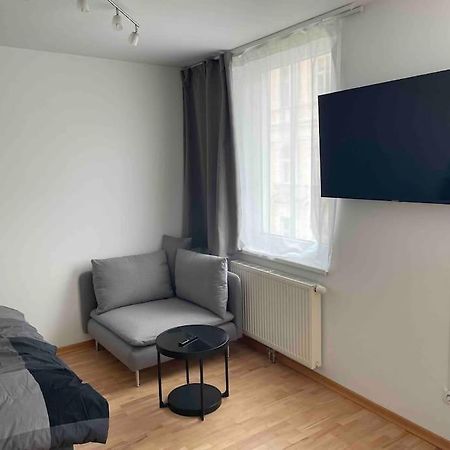 Apartment Next To Mariahilferstrasse Vienna Exterior photo