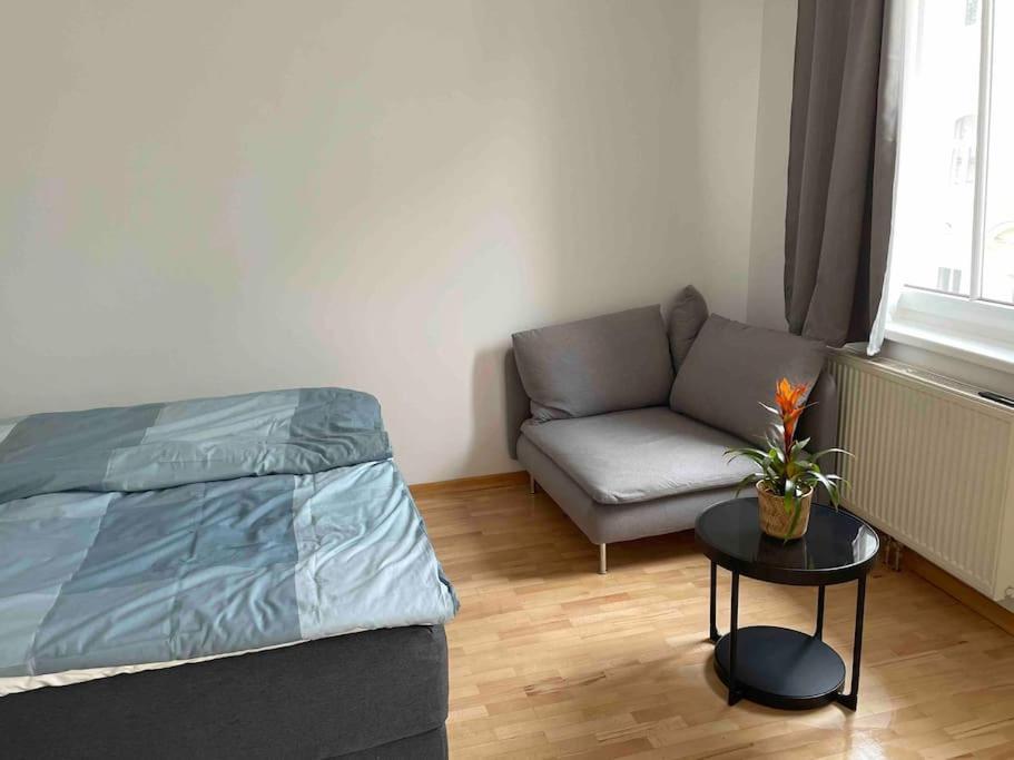 Apartment Next To Mariahilferstrasse Vienna Exterior photo